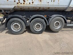 SCHMITZ CARGOBULL SGF S3, Liftachse