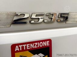 Mercedes-Benz axor 2535