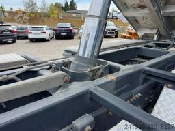 VOLVO FH-540 10x4 Moser 2S