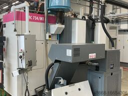 2 Stama  Fräsmaschinen mit Roboter MC 734 MT
