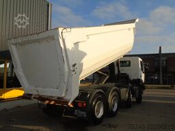 Renault Kerax 520DXI + MANUAL + SPRING + 8X4