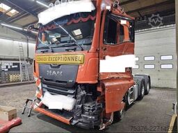 MAN TGX 33.540 6x2 beschädigt /damaged
