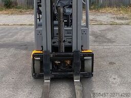 Jungheinrich EFG 213 Li-ion