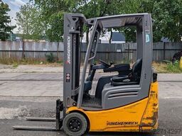 Jungheinrich EFG 213 Li-ion