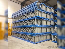 ca. 14 lfm Jungheinrich Esmena Höhe : 400 cm , 2100 kg Fachlast