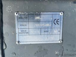 Kubota D750 - B7001 4x4 mit Mulcher