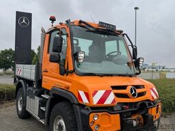 Mercedes-Benz Unimog U 318