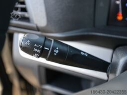 Peugeot Expert KW Standard L2 2.0 BlueHDi 180 EAT8