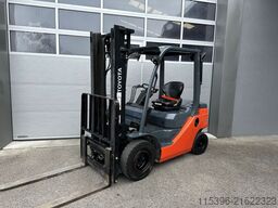 Toyota 52-8FDF20- 710 Stunden !!!