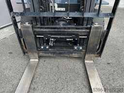 Toyota 52-8FDF20- 710 Stunden !!!