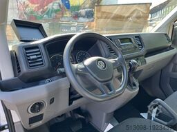 VOLKSWAGEN CRAFTER 2,0TDI AUTOMATIK XXL KOFFER KLIMA 1.HAND