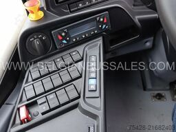 Iveco Crossway 12m Pop light / Double middle door / p...