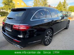 MERCEDES-BENZ E 300 de T EXCLUSIVE Interieur 360° DISTRONIC