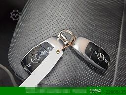 MERCEDES-BENZ E 300 de 4Matic AVANTGARDE HeadUP KEYLESS-GO