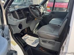 Ford **TRANSIT-9SEATS**