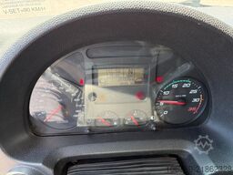 IVECO EuroCargo 180E320 4x2 Carrier Supra 850 Silent