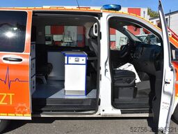 Mercedes-Benz Vito 4x4 Notarzt Einsatzfahrzeug NEF