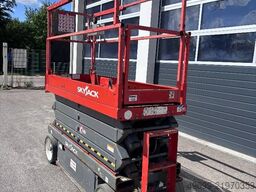 SkyJack SJ 3226 9,90m Scherenarbeitsbühne *Akku NEU*