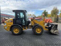 Caterpillar 906 With pallet forks | With Folding bucket | 3...