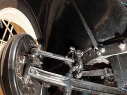 FORD FORD 1930 Model A Roadster de-luxe