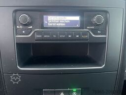 MERCEDES-BENZ Vito 110 LANG 6G KLIMA TEMPOMAT 2-SITZE SCHRÄNKE