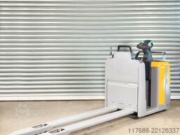 Jungheinrich ECE 225 - Service Neu - Batterie 90% Garantie