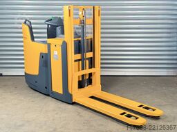 Jungheinrich ERD 220 - Service Neu  nur 3.995 Std. Batterie 80%