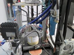 DÜRR 5 Robotergeführte Kleberköpfe