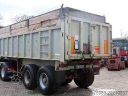 Benalu Good dumper trailer.  spring  suspension