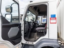 RENAULT D16.240 DXI