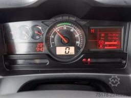 RENAULT D16.240 DXI
