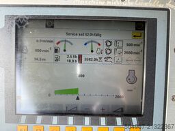 Volvo P6820 Asphaltfertiger mit Verbreiterunge