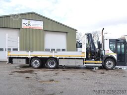 Renault D 320 6x2 HIAB KRAAN + RETARDER 138.000km