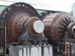 HARDINGE Conical Ball Mill 10'-0