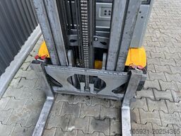 Jungheinrich EFG218k