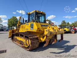 Komatsu D65PXI-18 mit Heckaufreißer GPS