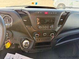 IVECO DAILY 35C14H BOX + SPONDA