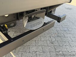MAN TGL 12.220 Plane AHK 6,1 m Luft Klima LBW