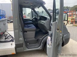 Iveco + Veldhuizen, 15.000 kg. BE-Combi Daily 35C18 + P37-10