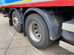 DAF CF 340 / Closed Box / 6x2/4 / Dhollandia