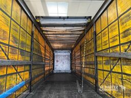 Schmitz Cargobull Curtainsider Mega