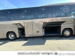 NEOPLAN Tourliner/Motorn.b.424tkm/P21 VIP/4Sterne/1.Hand