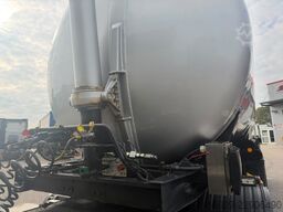 KÄSSBOHRER 3-Achs Silo für Staubgut