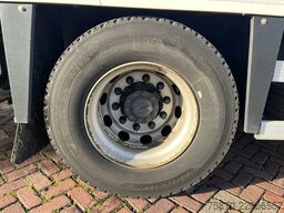 DAF CF 370 FA LUCHTVERING BEIDE ASSEN