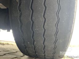 Schmitz Cargobull Schiebeplane Mega