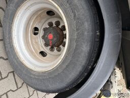 Humbaur HTD 30  3 Achs Tiefladeranhänger, Wenig Benutzt