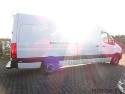 MERCEDES-BENZ Sprinter III Kasten RWD 317 CDI MBUX Navi SHZ