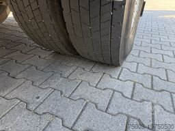 Volvo FM12 420 4X4 Kran MKG 300 bis 24 Meter