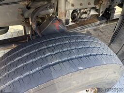 Volvo FM12 420 4X4 Kran MKG 300 bis 24 Meter