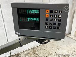 Bridgeport BR2J2 Turret Milling Machine